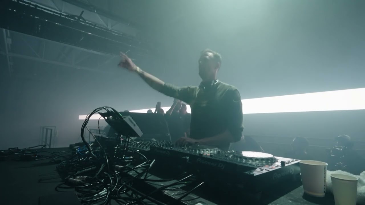 Adam Beyer - Li Me Up Live From Drumcode London, 2024 ft. Vintage Culture & Kyozo